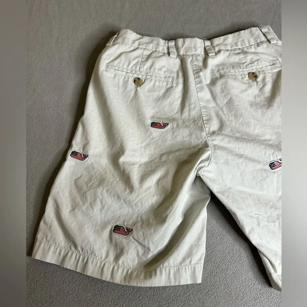 Vineyard Vines Men’s Khaki Flag Whale FOJ Club Shorts size 30
